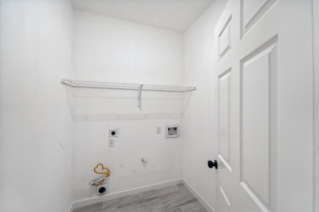 22902 Still Pond Drive, Tomball, Texas image 28