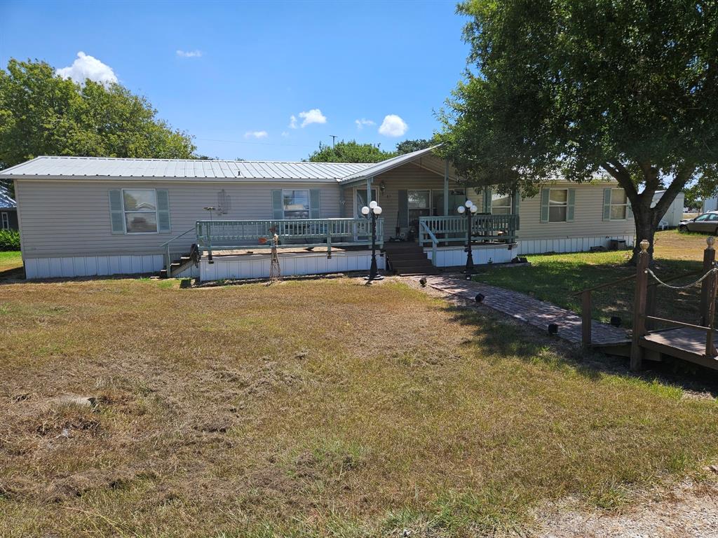 61 Swallow Drive, Palacios, Texas image 2