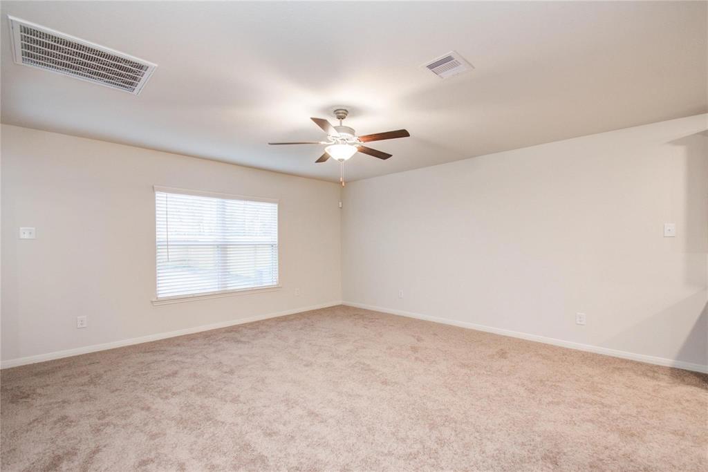 10699 Lost Maples Drive, Cleveland, Texas image 12
