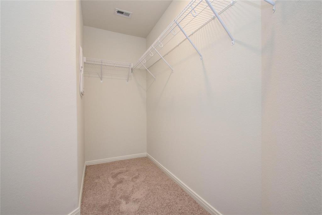 10699 Lost Maples Drive, Cleveland, Texas image 25