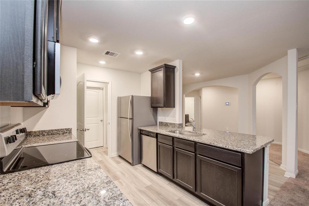 10699 Lost Maples Drive, Cleveland, Texas image 16