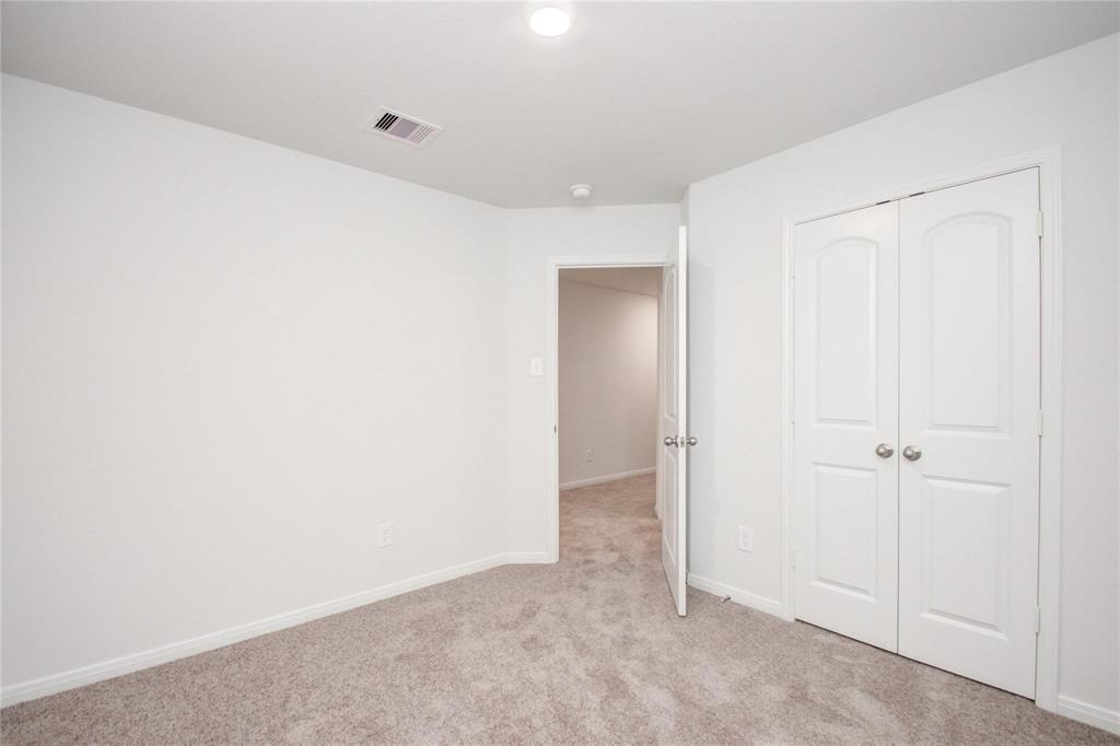 10699 Lost Maples Drive, Cleveland, Texas image 8