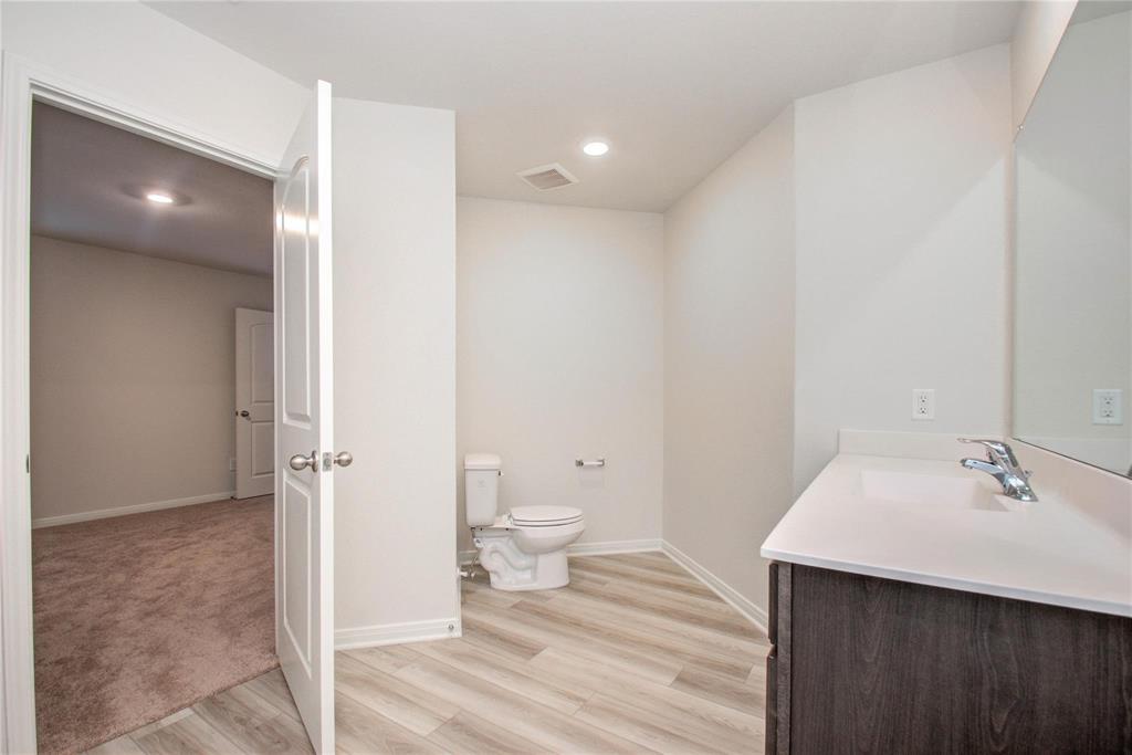 10699 Lost Maples Drive, Cleveland, Texas image 29