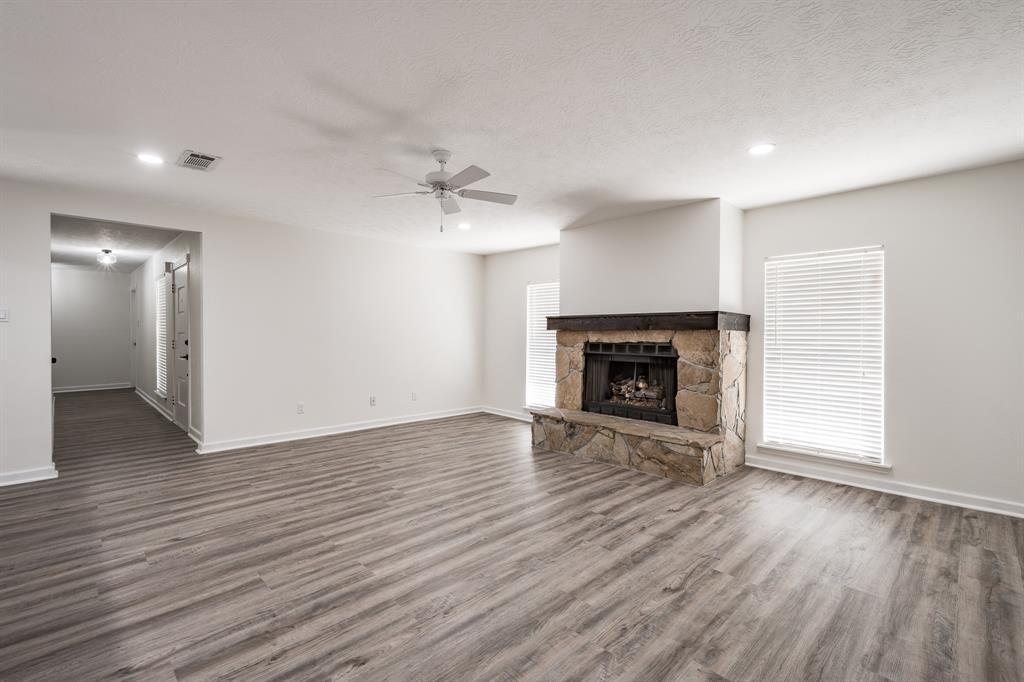 2022 Running Bear Trail, Crosby, Texas image 13