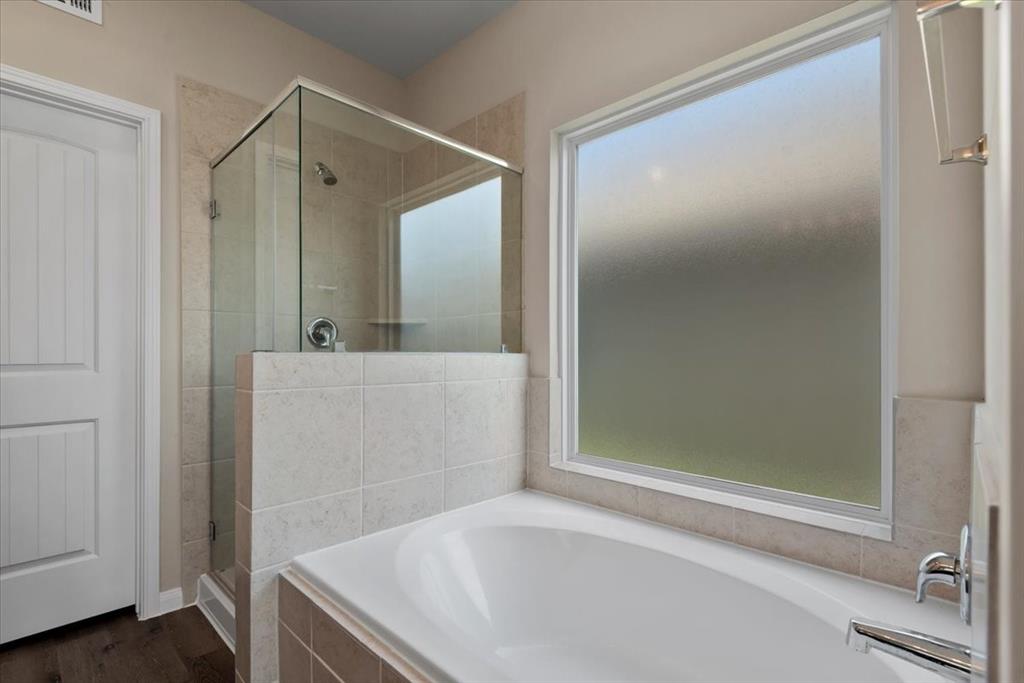 5639 Brooklyn Rose Drive, Rosharon, Texas image 27