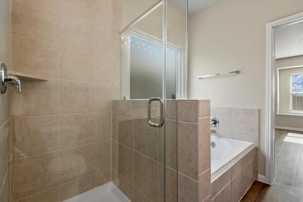 5639 Brooklyn Rose Drive, Rosharon, Texas image 28