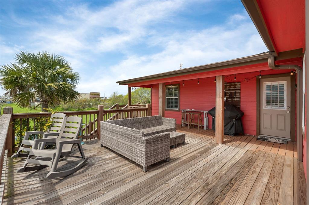 937 Westview, Crystal Beach, Texas image 32
