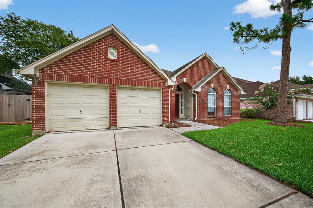 14015 Loch Creek Ct Court