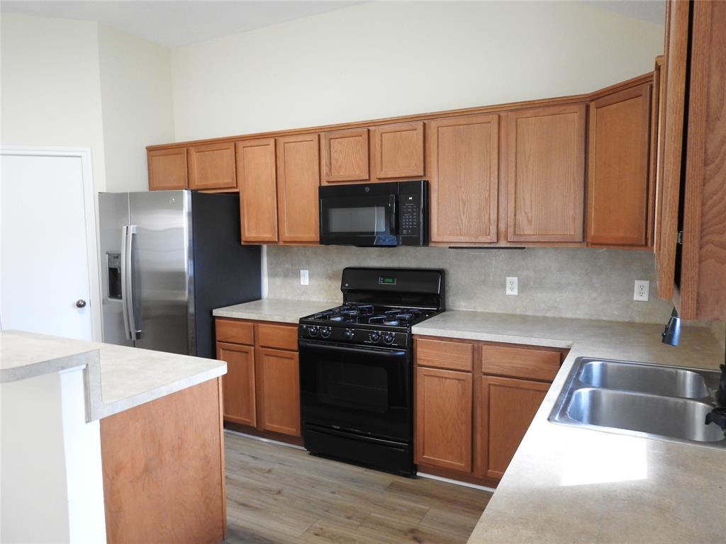 3934 Tranquil Path Drive, College Station, Texas image 7