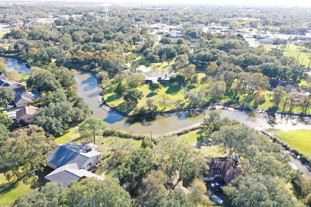 123 Bayou Glen Street, Hitchcock, Texas image 7