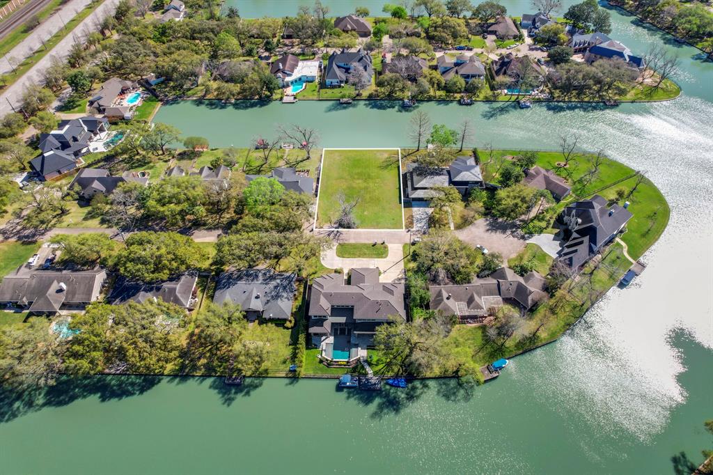 115 Capri Street, Sugar Land, Texas image 3