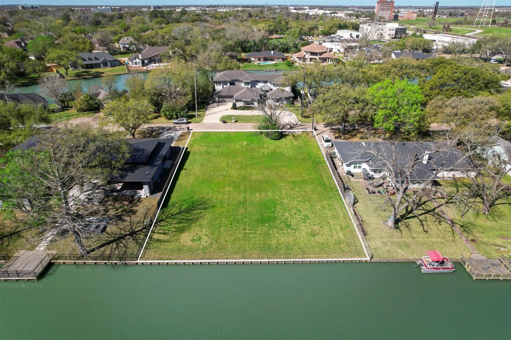 115 Capri Street, Sugar Land, Texas image 5