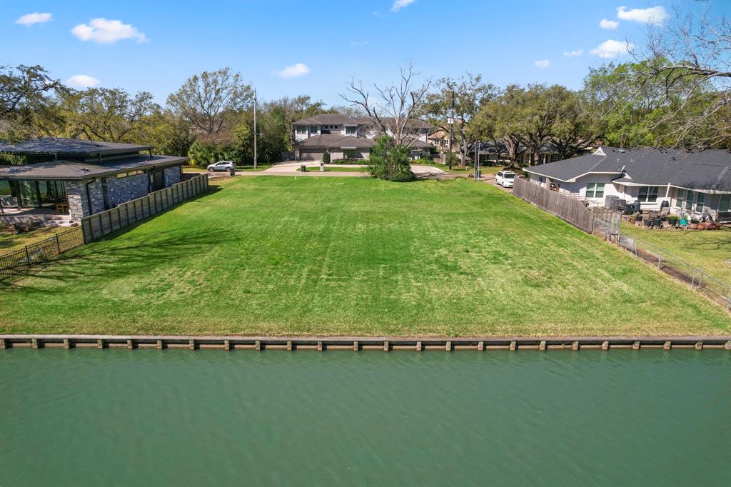 115 Capri Street, Sugar Land, Texas image 13