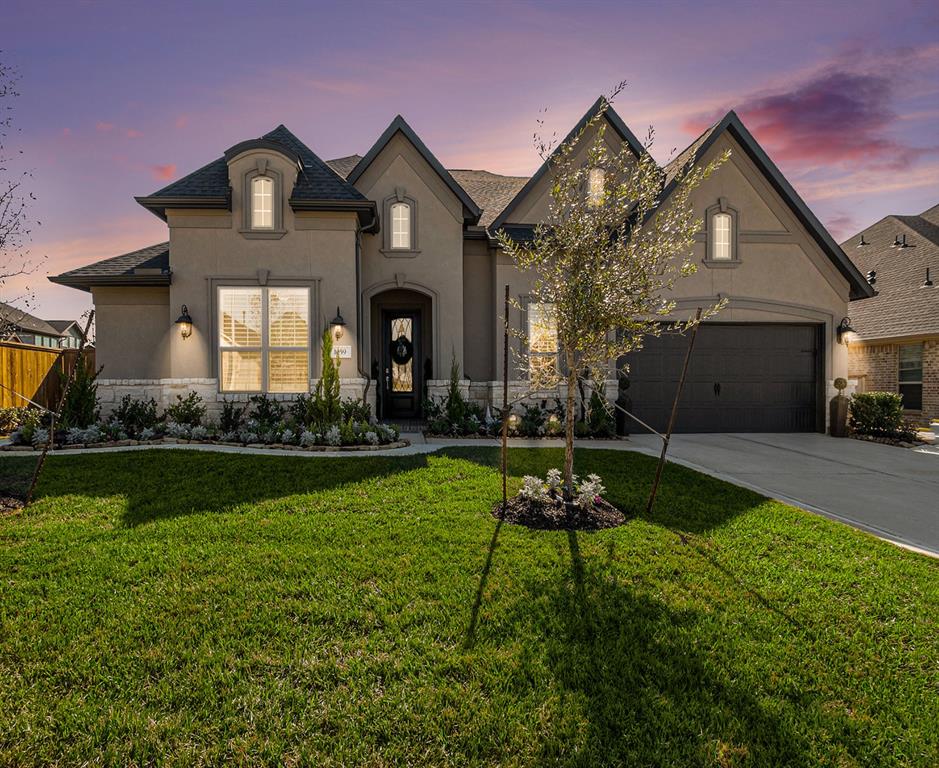 1059 Lakemont Bend Lane, Pinehurst, Texas image 2