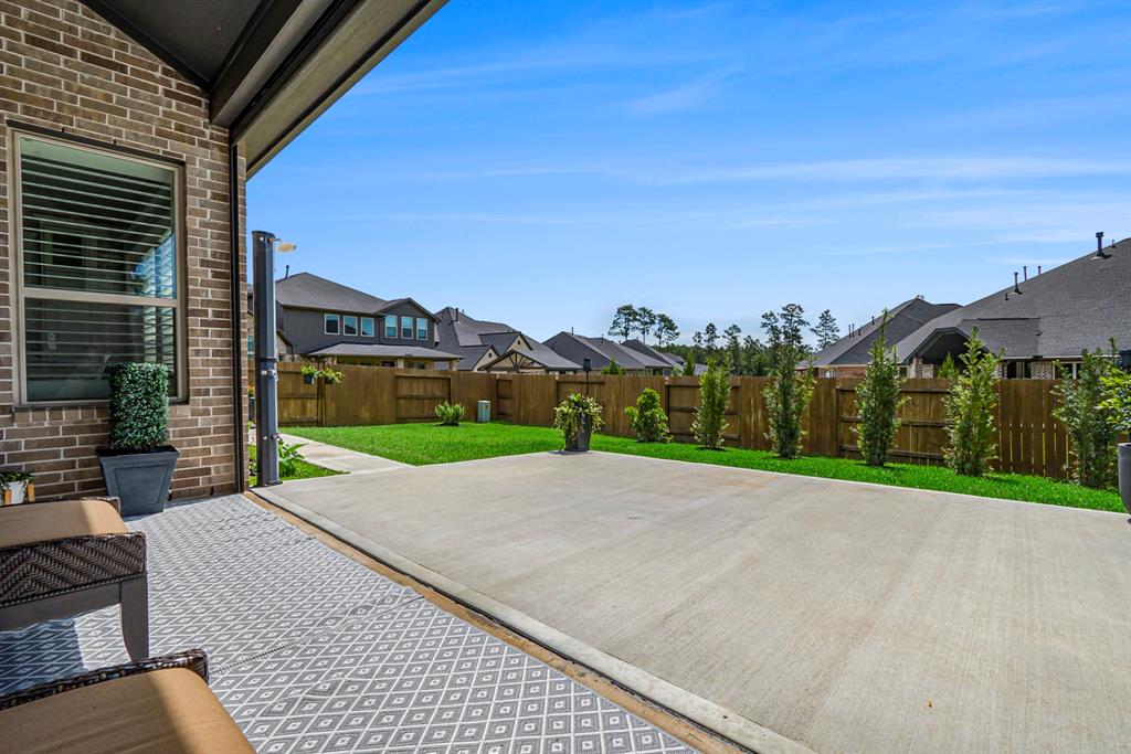 1059 Lakemont Bend Lane, Pinehurst, Texas image 35