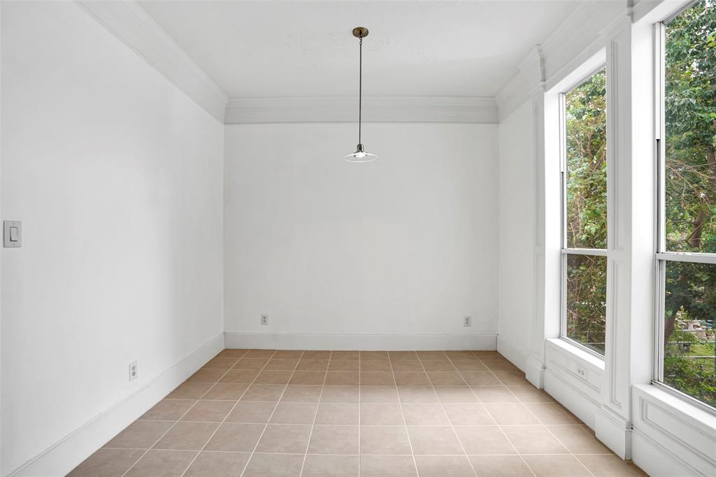 1150 W 22nd Street #E, Houston, Texas image 22