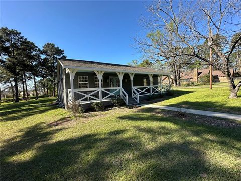 680 Mockingbird Hills Livingston TX 77385
