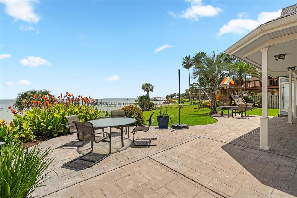 5123 W Bayshore Drive, Bacliff, Texas image 33