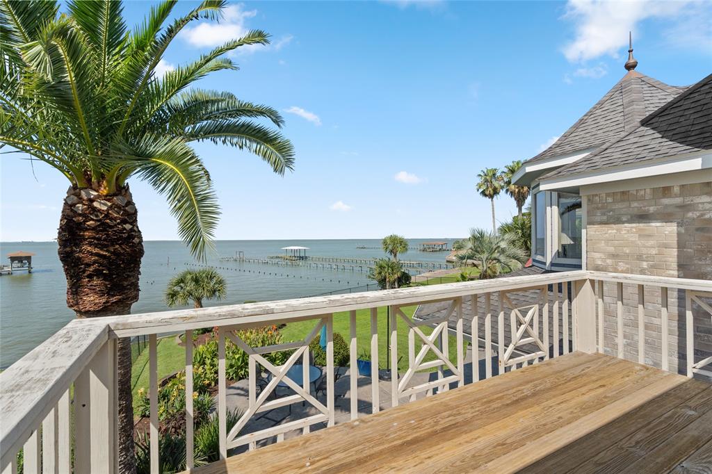 5123 W Bayshore Drive, Bacliff, Texas image 27