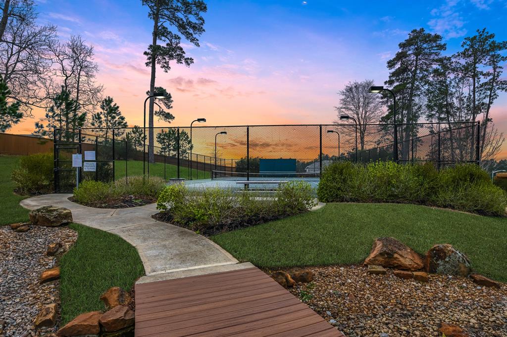 6119 White Spruce Drive, Conroe, Texas image 24
