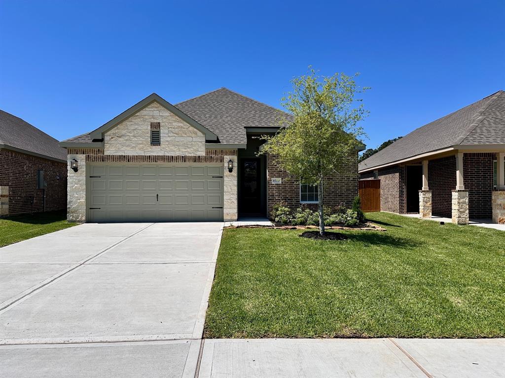6119 White Spruce Drive, Conroe, Texas image 1