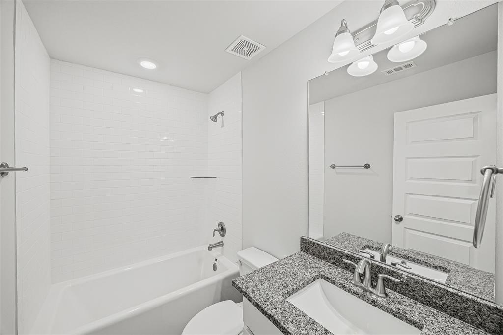 40122 Spyglass Hill Drive, Cleveland, Texas image 22