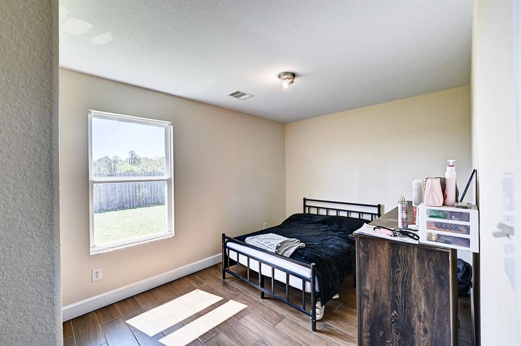 2435 Zephyr Lane, Rosenberg, Texas image 17