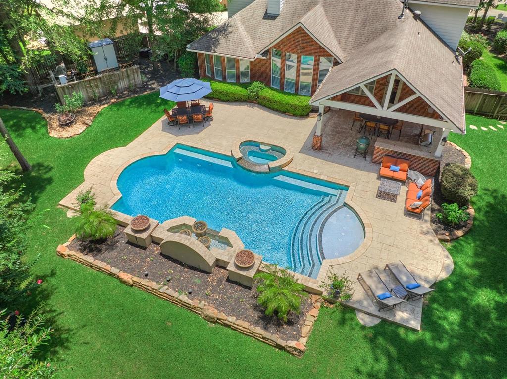 31 Brywood Place, The Woodlands, Texas image 1