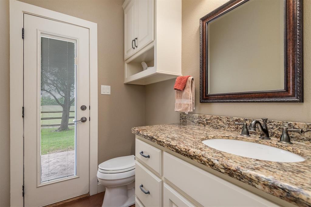 9769 Fm 1361, Snook, Texas image 15