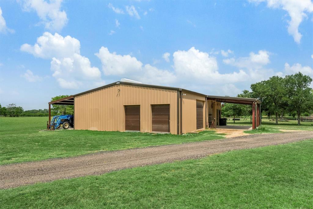 9769 Fm 1361, Snook, Texas image 46