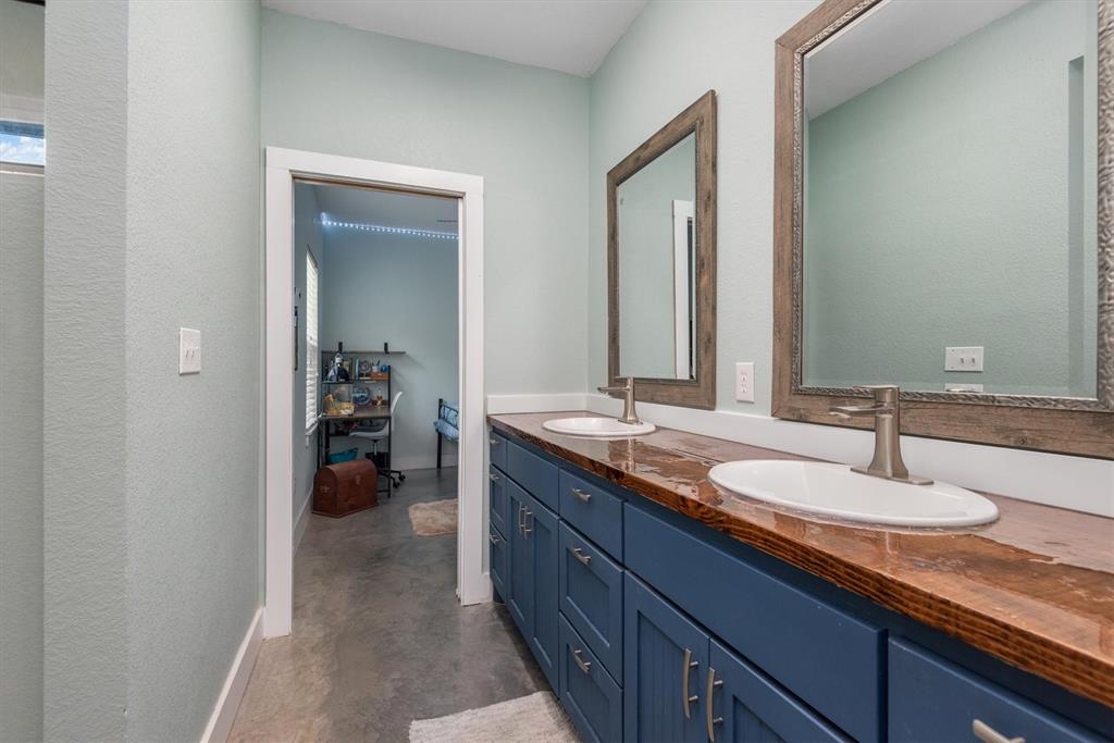9769 Fm 1361, Snook, Texas image 38