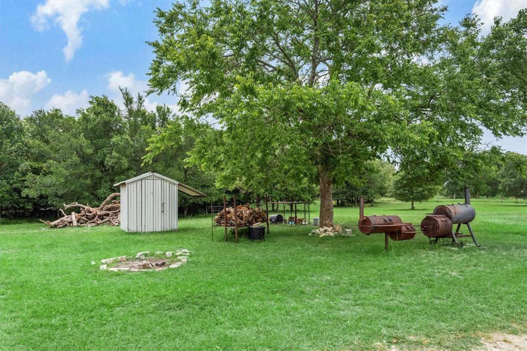 9769 Fm 1361, Snook, Texas image 45