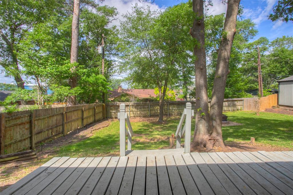 2310 Avenue, Huntsville, Texas image 23