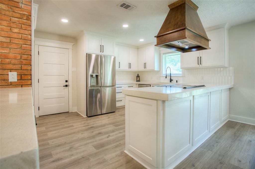 2310 Avenue, Huntsville, Texas image 16