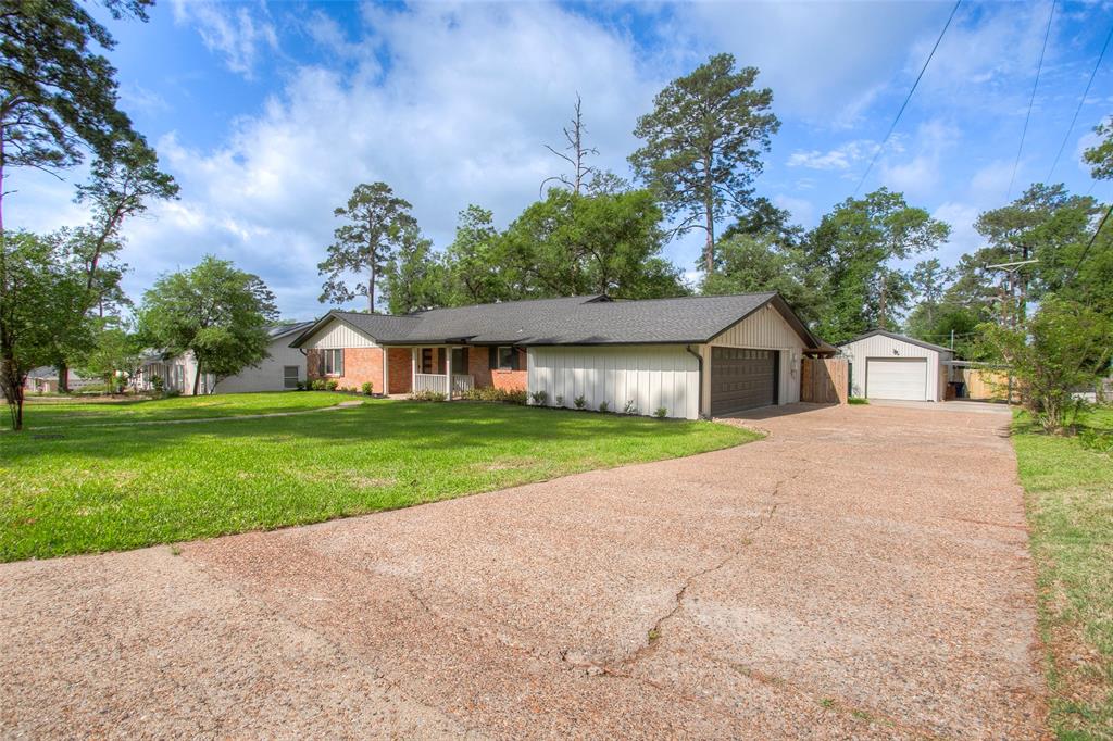 2310 Avenue, Huntsville, Texas image 46