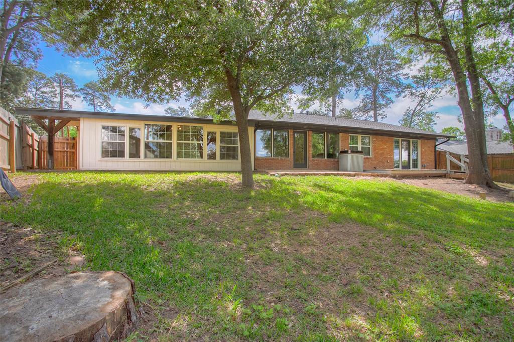 2310 Avenue, Huntsville, Texas image 42
