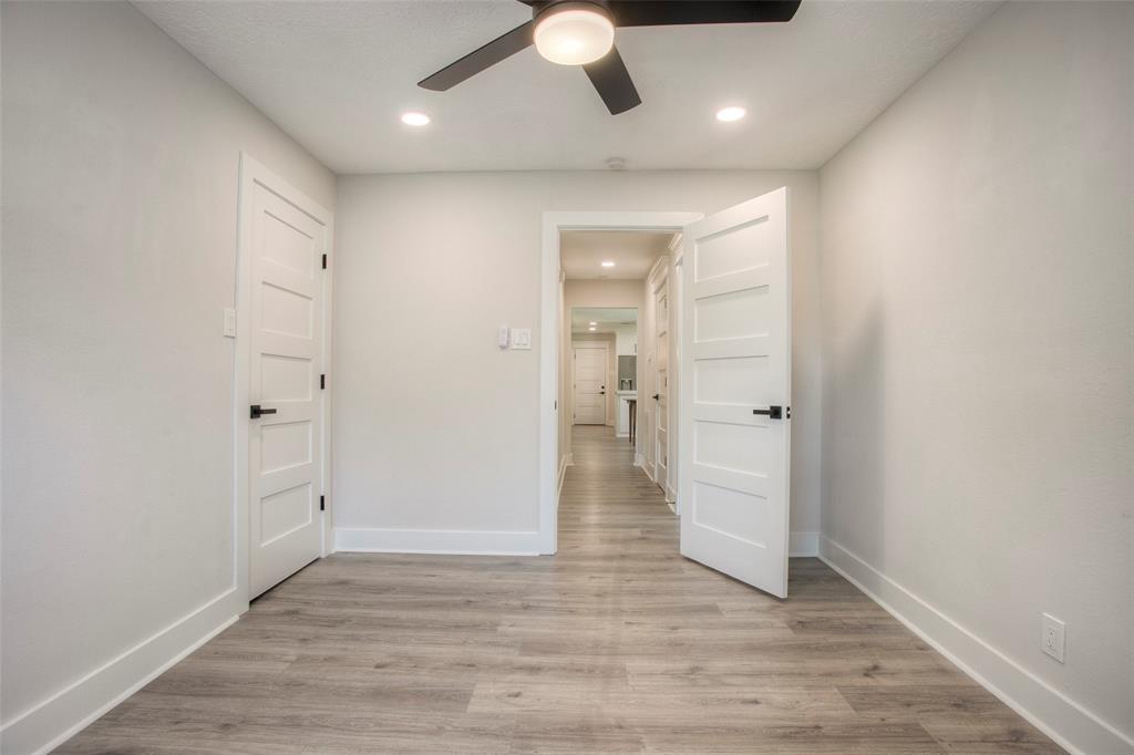 2310 Avenue, Huntsville, Texas image 35