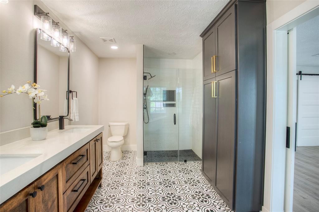 2310 Avenue, Huntsville, Texas image 28