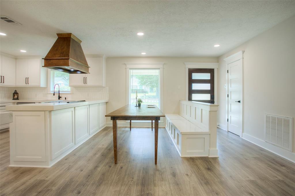 2310 Avenue, Huntsville, Texas image 18