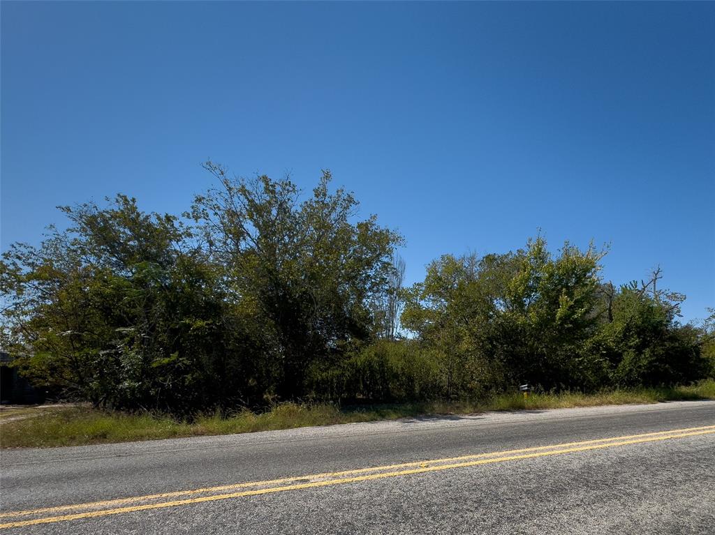 6625 Tx-loop 220, Plum, Texas image 1