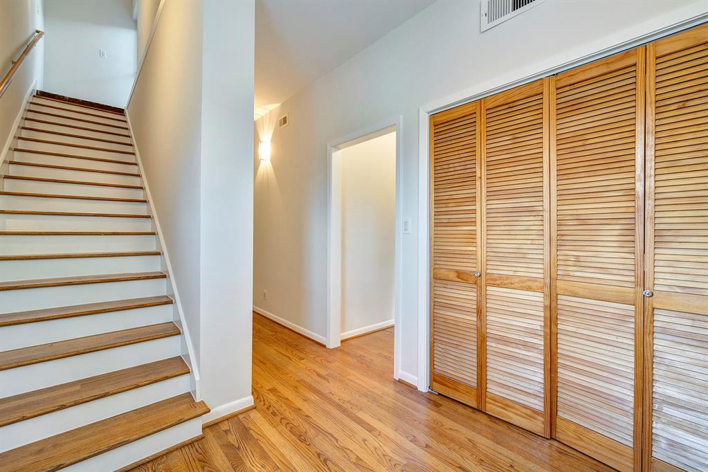344 W 24th Street, Houston, Texas image 35