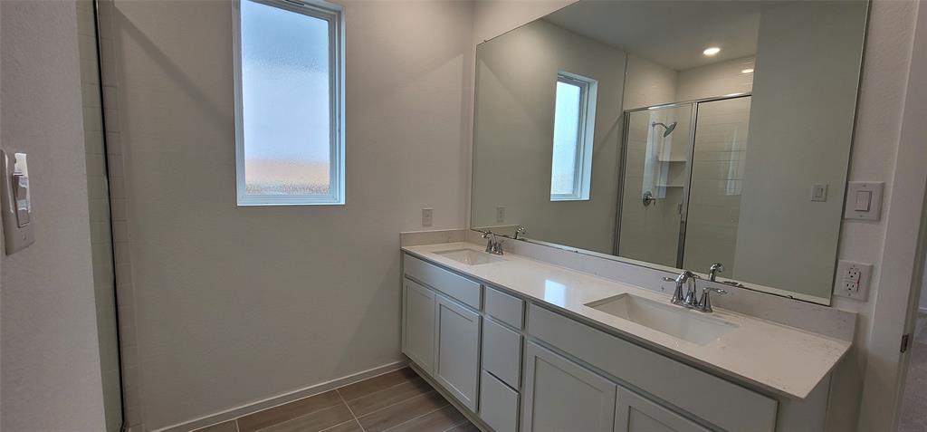 27227 Finland Sands Drive, Katy, Texas image 6