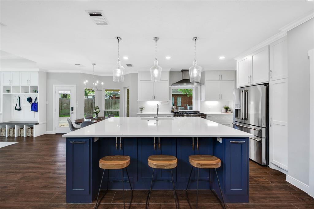 5906 Autumn Dogwood Way, Houston, Texas image 5