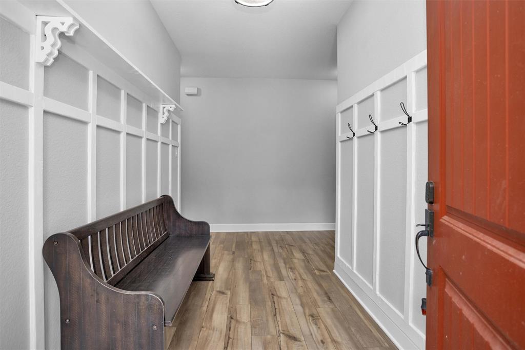 4142 Longhorn Drive