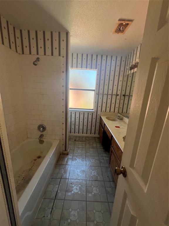2922 Field Line Drive, Sugar Land, Texas image 23