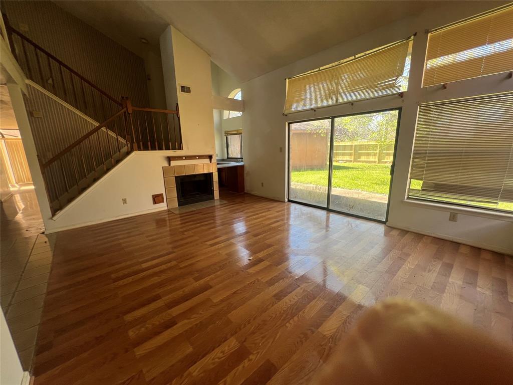 2922 Field Line Drive, Sugar Land, Texas image 8