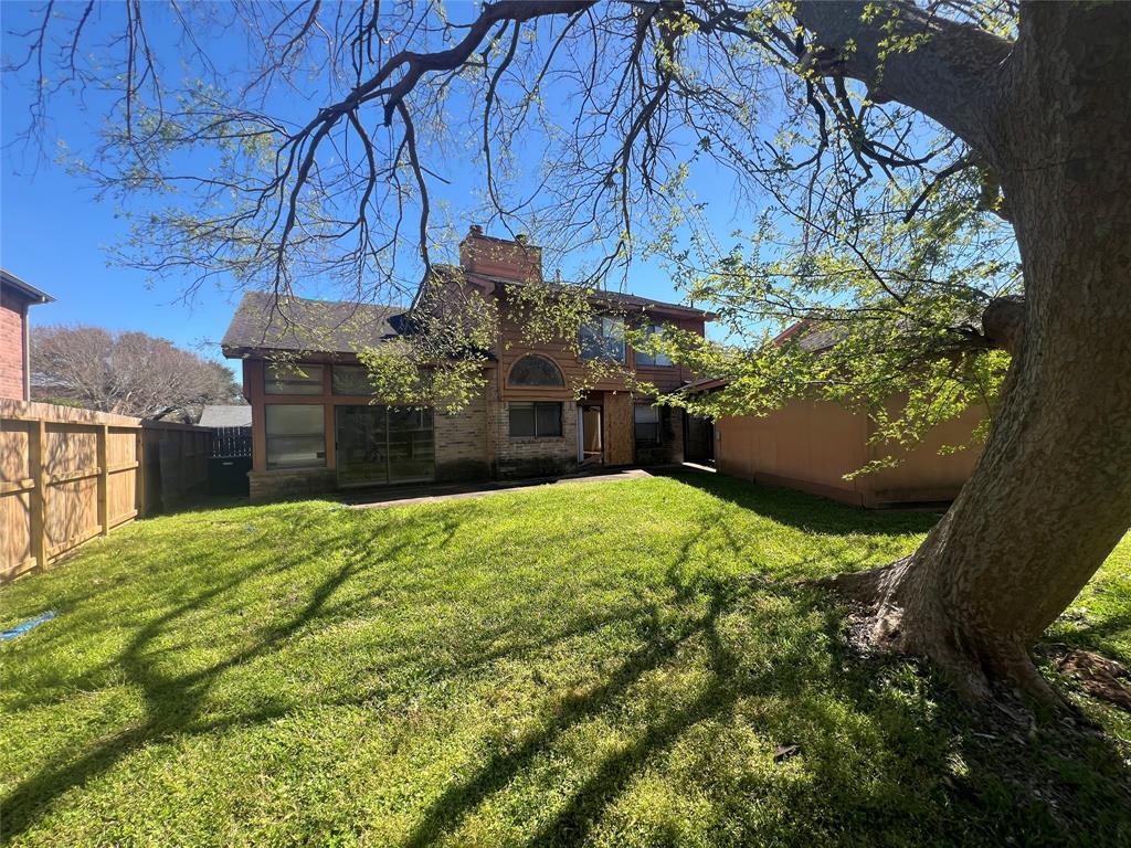 2922 Field Line Drive, Sugar Land, Texas image 30