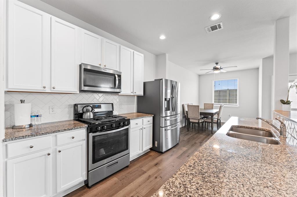 3907 Calasso Court, Katy, Texas image 12