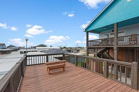 A home in Crystal Beach