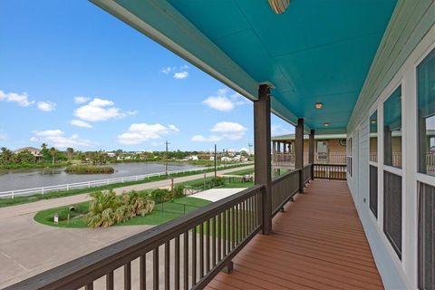 A home in Crystal Beach